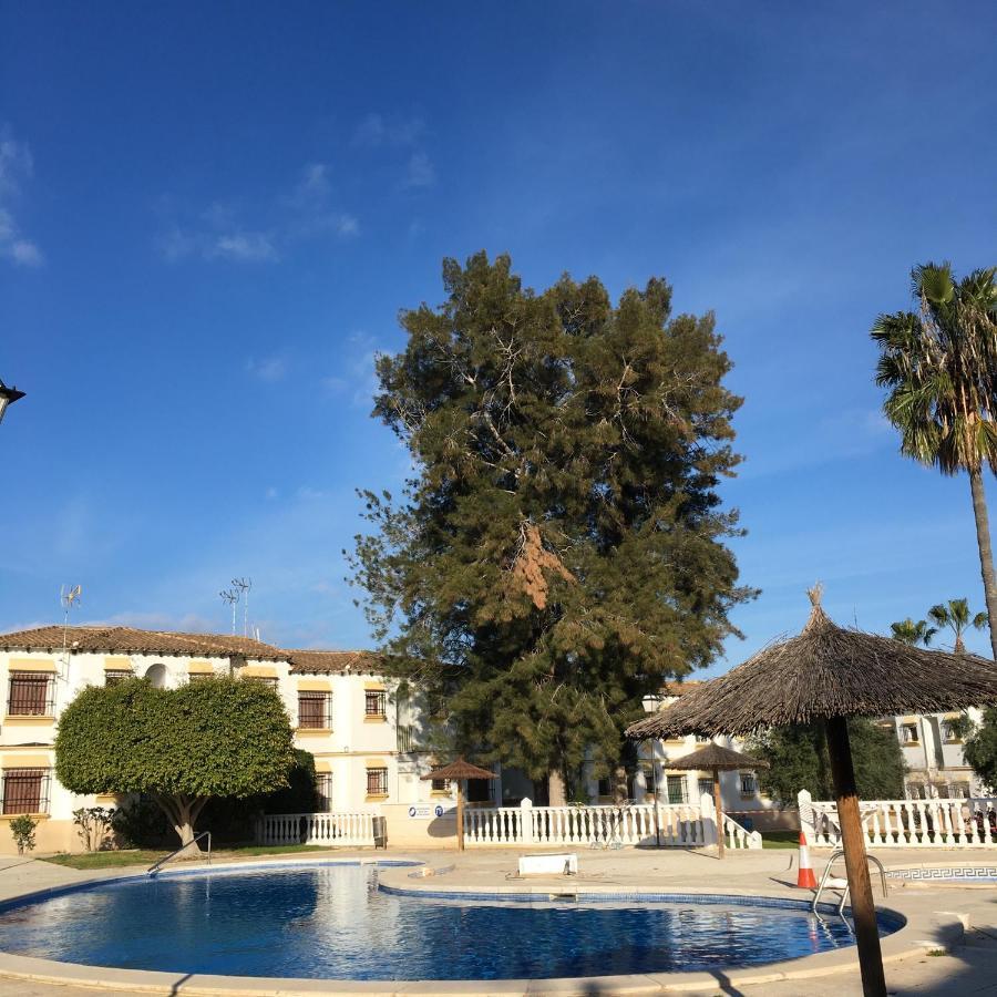 El Mirador, Villamartin, Cot To Hire, Wifi, Pool, Parking ภายนอก รูปภาพ